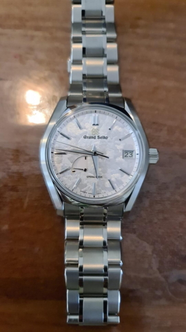 Grand Seiko The Shunbun Spring Cherry Blossom Spring Drive 40 mm SBGA413 (Demo)