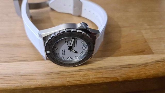 Doxa Sub Whitepearl 862.10.011.23 (kundesalg).