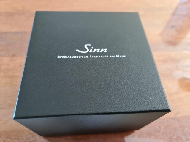 Sinn Art-Nr. 556.0121 Ice Blue